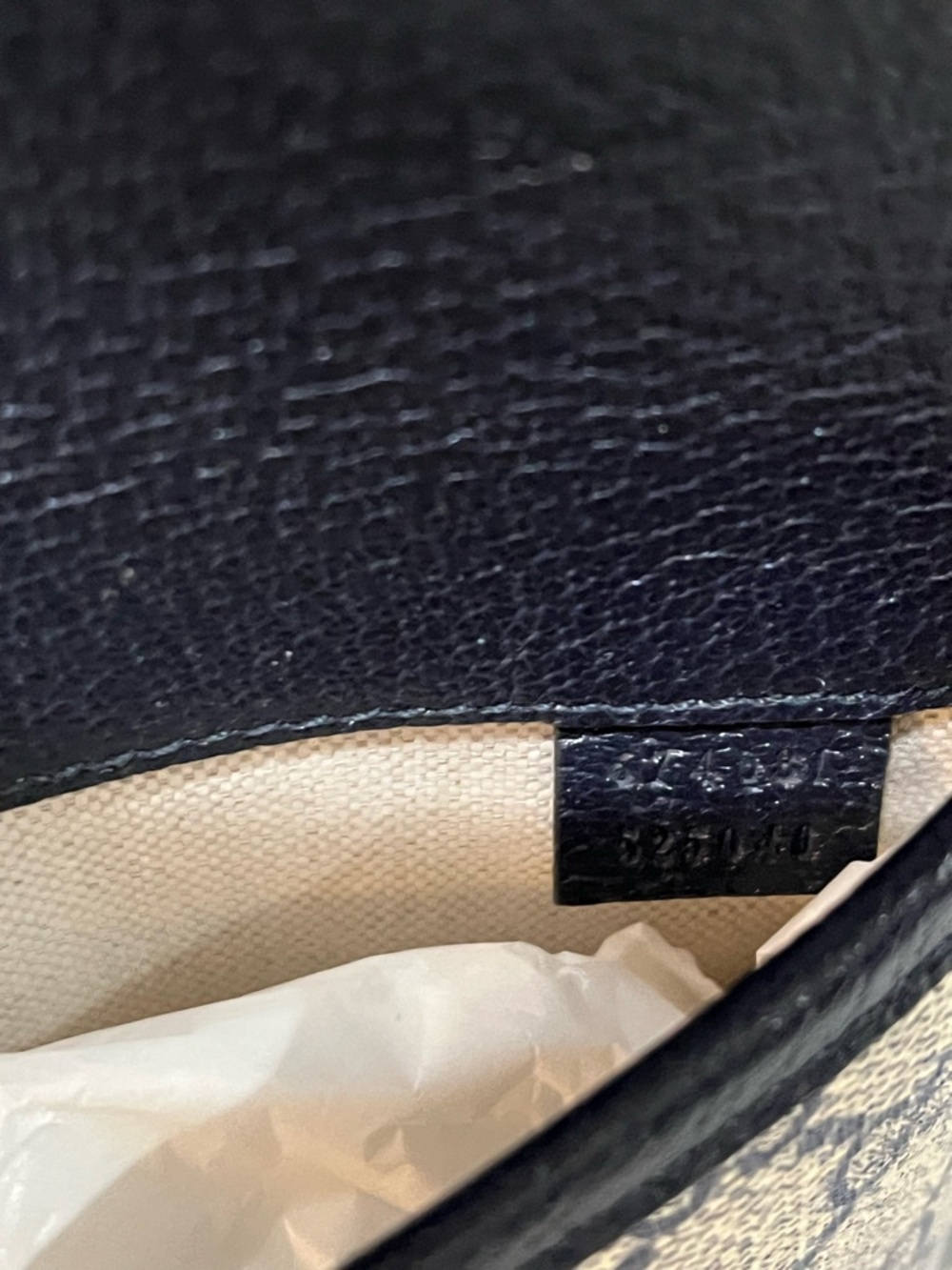 NWT: Gucci GG Supreme Belt Bag/Crossbody with Navy and Red Web Stripe - Picture 7 of 9